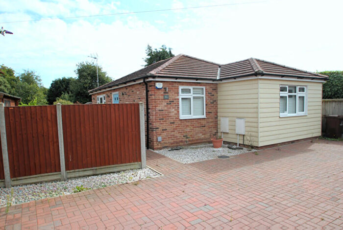 2 Bedroom Detached Bungalow For Sale In Turner Road, Colchester, CO4
