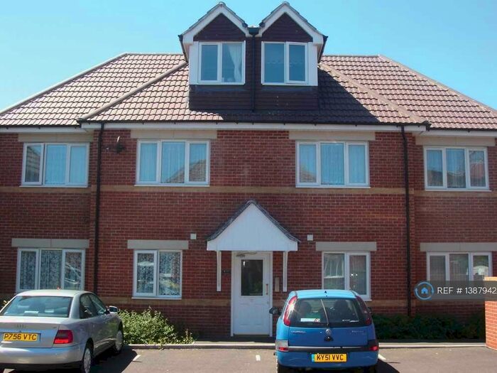 2 Bedroom Flat To Rent In Summer House, Bournemouth, BH1