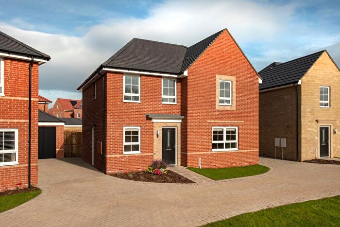 4 Bedroom Detached House For Sale In Stratford Drive Overstone, NN6