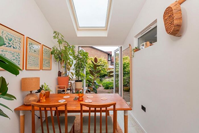 1 Bedroom Flat For Sale In Freemantle Road, Eastville, BS5