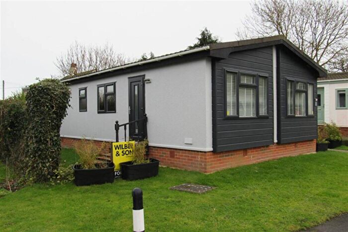 2 Bedroom Mobile Home For Sale In Honey Hill, Blean, Canterbury, CT2
