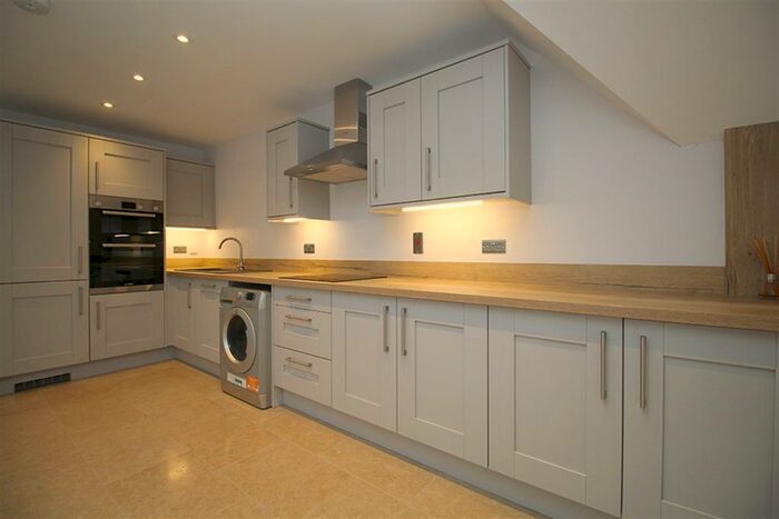 2 Bedroom Apartment To Rent In Fowke Street, Rothley, LE7