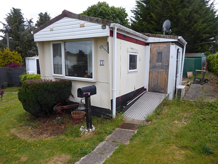 1 Bedroom Park Home For Sale In Ladyway Park, Idmiston, Salisbury, SP4