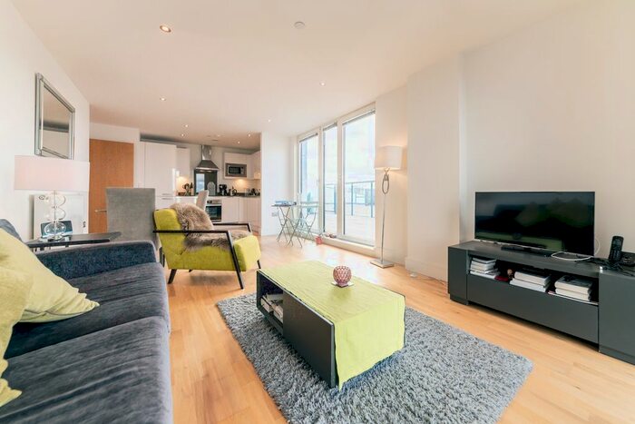 2 Bedroom Flat To Rent In Admirals Tower, Dowells Street, Greenwich, London, SE10