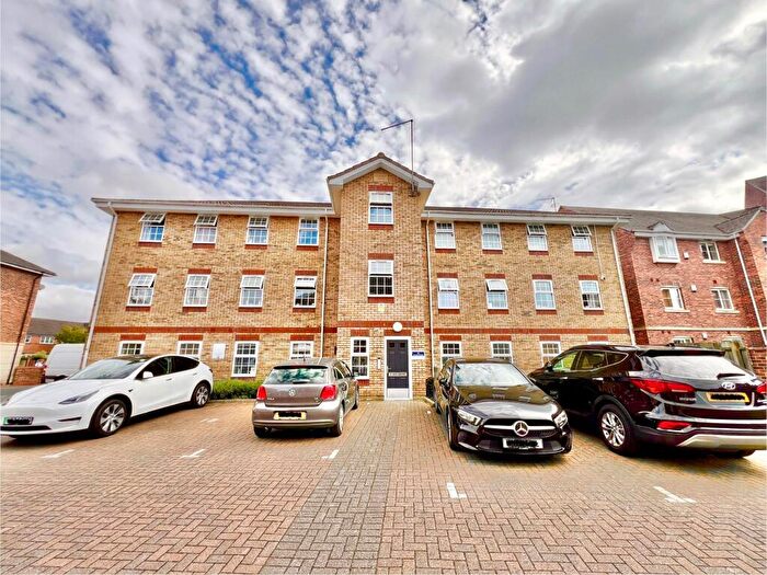 1 Bedroom Flat To Rent In Henry Bird Way, Northampton, West Northamptonshire, NN4