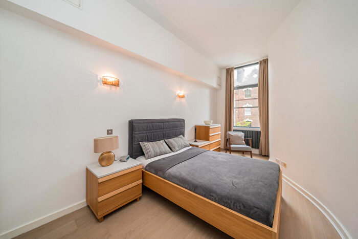 1 Bedroom Flat To Rent In Commercial Street, London, E1