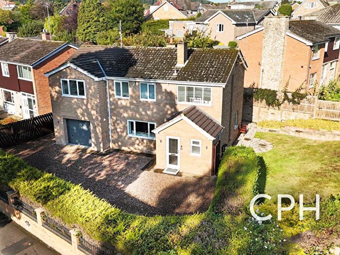 5 Bedroom Detached House For Sale In Stepney Road, Scarborough, YO12
