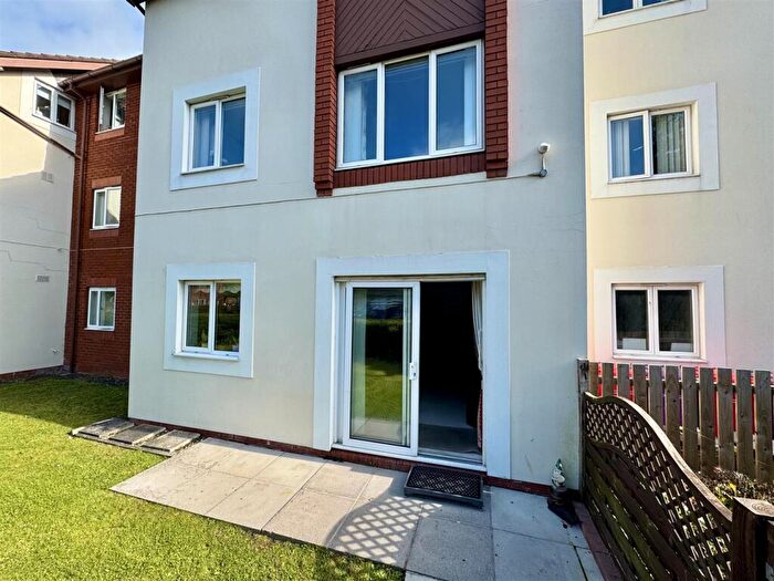 1 Bedroom Flat For Sale In Garden City Way, Chepstow, NP16
