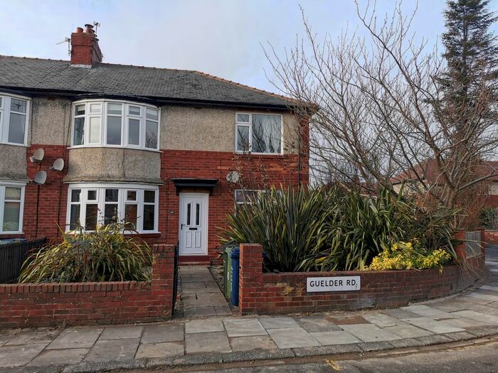 2 Bedroom Flat To Rent In Buckthorne Grove, Heaton, Newcastle Upon Tyne, NE7