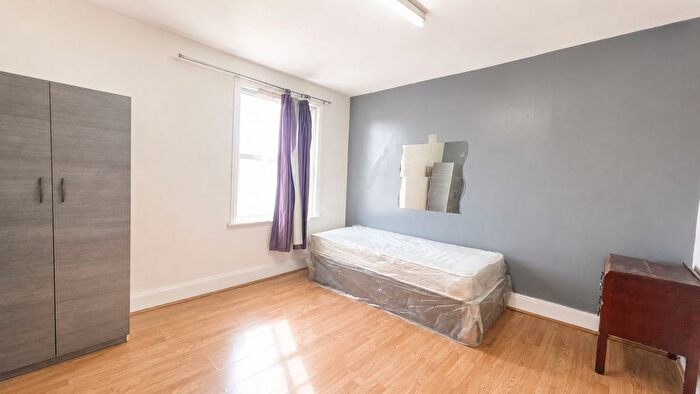 1 Bedroom Property To Rent In High Street North, London, E6