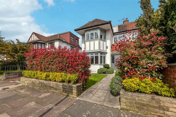 4 Bedroom Semi-Detached House To Rent In Mount Pleasant Road, London, NW10