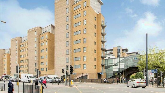 2 Bedroom Apartment To Rent In Zenith Building, Commercial Road, Limehouse Basin, Limehouse, Canary Wharf, E14