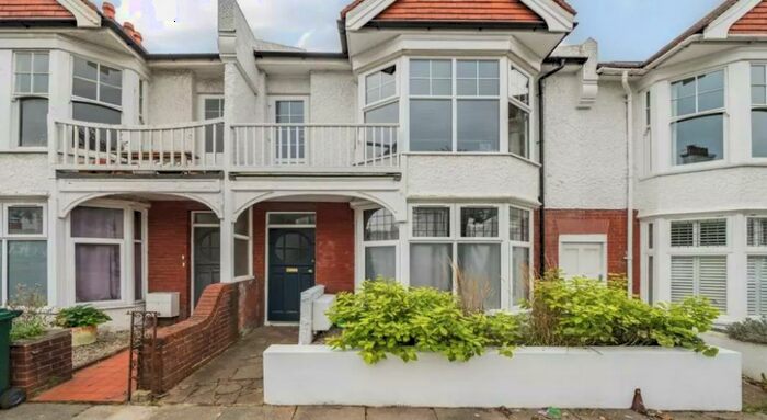 4 Bedroom Maisonette To Rent In Lyndhurst Road, Hove, BN3