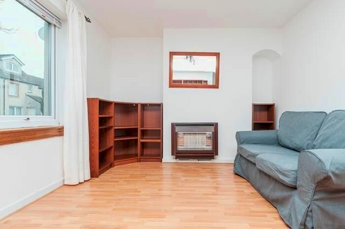 1 Bedroom Bungalow To Rent In South Gyle Wynd, Edinburgh, EH12
