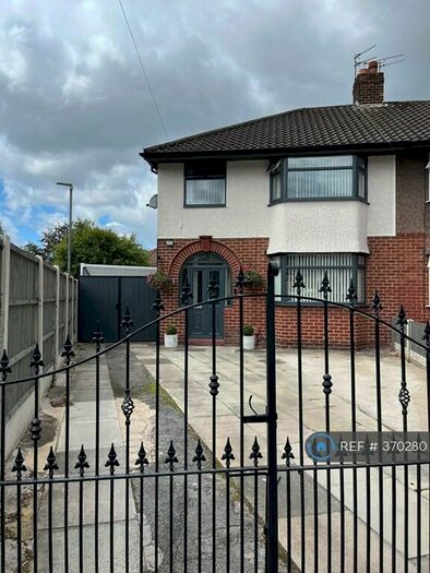 3 Bedroom Semi-Detached House To Rent In Broom Close, Eccleston Park, Prescot, L34