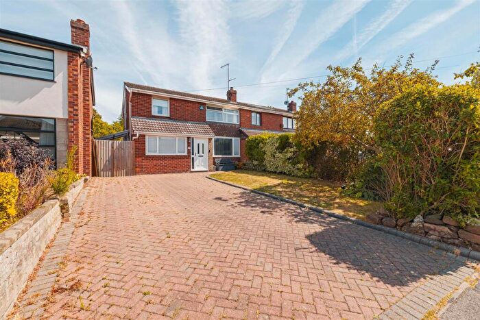4 Bedroom Semi-Detached House For Sale In West Vale, Neston, CH64