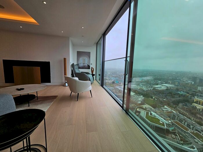 2 Bedroom Flat To Rent In Bollinder Place, London, EC1V