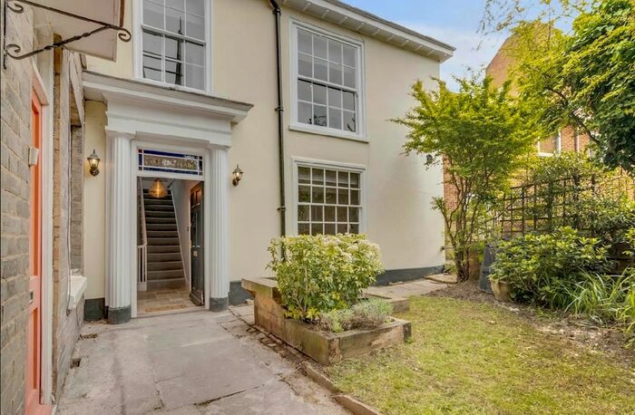 3 Bedroom Property To Rent In Redwell Street, Norwich, NR2