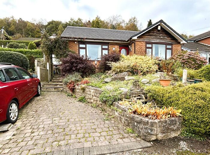 2 Bedroom Bungalow For Sale In Chapel Lane, Crich, Matlock, DE4