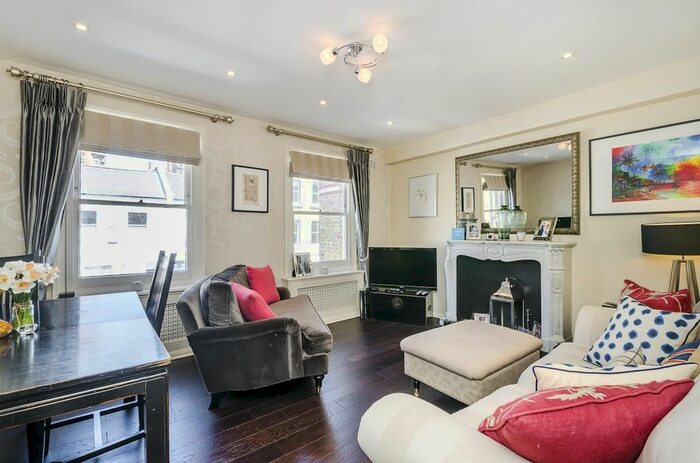 2 Bedroom Flat To Rent In Ashburnham Road, London, SW10