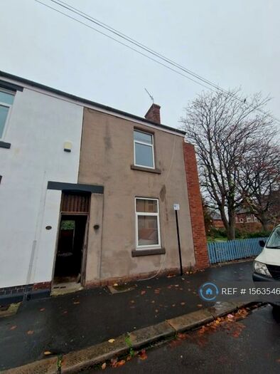 3 Bedroom End Of Terrace House To Rent In Langdon Street, Sheffield, S11