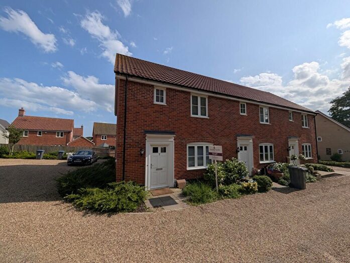 3 Bedroom End Of Terrace House To Rent In Acorn Close, Aldringham, IP16