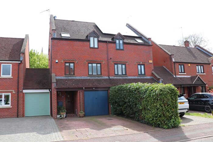 4 Bedroom Town House For Sale In Fishers Field, Buckingham, MK18
