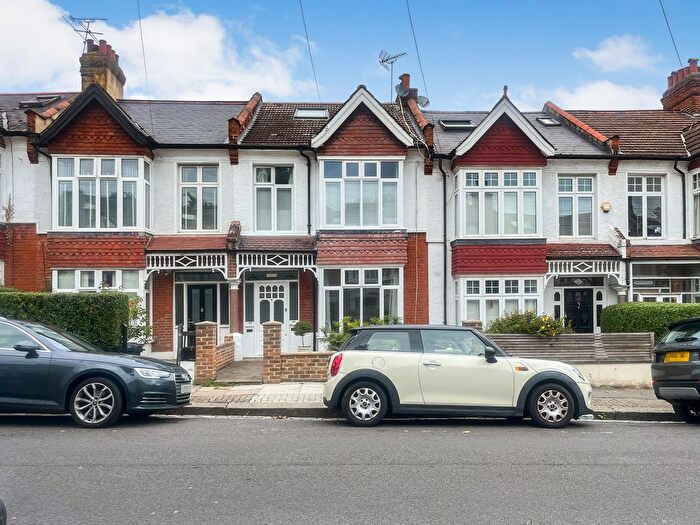 1 Bedroom Flat To Rent In Southdean Gardens, Wandsworth, SW19