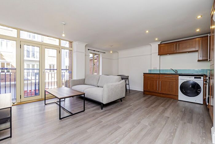 2 Bedroom Flat To Rent In Westwick, Street, Norwich, NR2