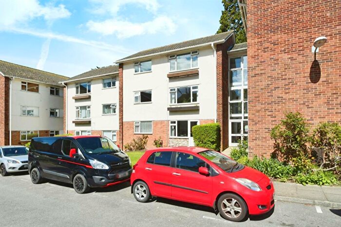 2 Bedroom Flat To Rent In Cliveden Court, London Road, Brighton, BN1