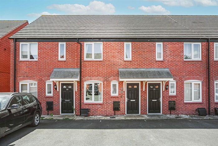 2 Bedroom Terraced House For Sale In Crawley Way, Chellaston, Derby, DE73