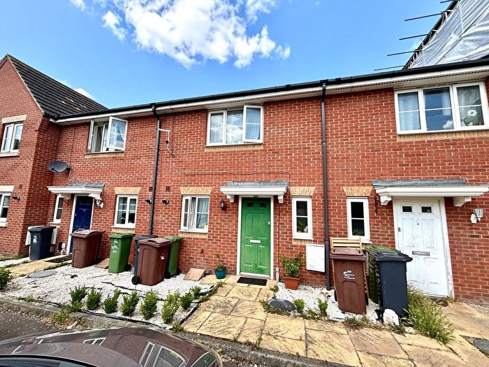 3 Bedroom Terraced House To Rent In Tallow Close, Dagenham, RM9