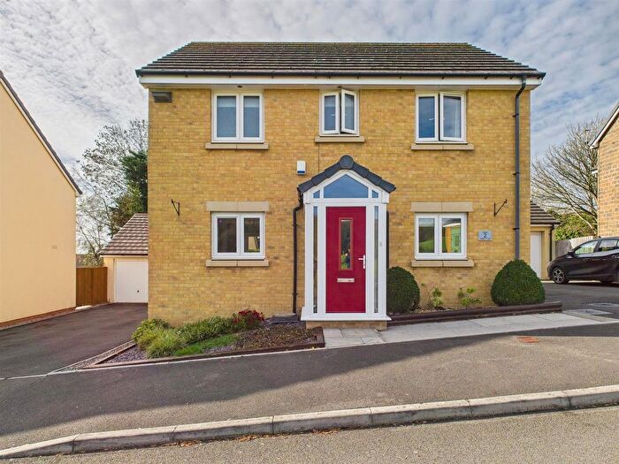 3 Bedroom Detached House For Sale In Cilgant Y Lein, Pyle, Bridgend, CF33