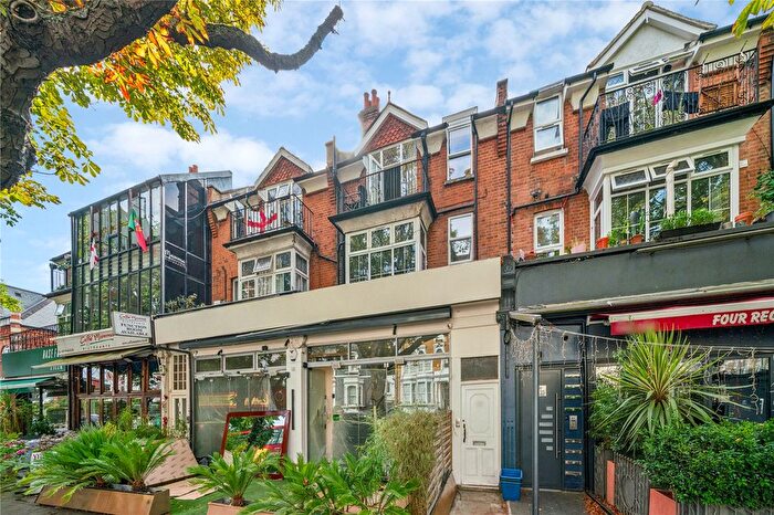 1 Bedroom Terraced House To Rent In Kew Road, Richmond, TW9
