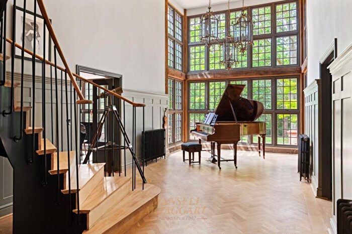 5 Bedroom Detached House For Sale In Balfour Gardens, Forest Row, RH18