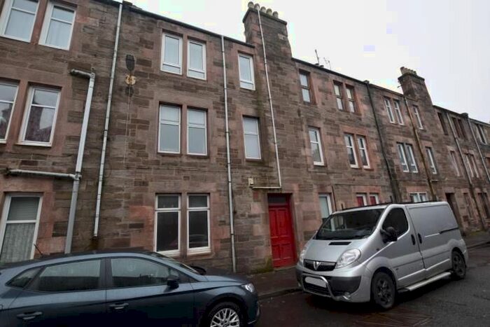 2 Bedroom Flat To Rent In Inchaffray Street, Perth, PH1