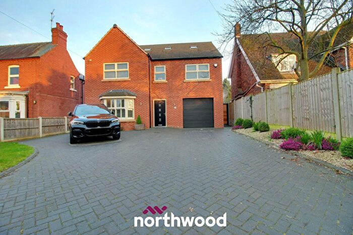 6 Bedroom Detached House For Sale In Brooke Street, Thorne, Doncaster, DN8