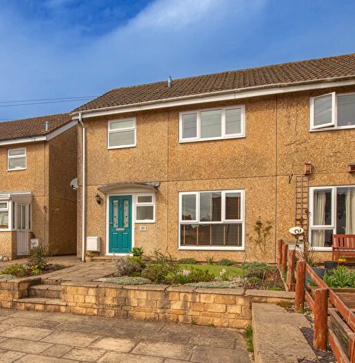 3 Bedroom Terraced House For Sale In Parklands, Malmesbury, SN16