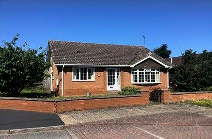 3 Bedroom Bungalow To Rent In Victoria Road, Scunthorpe, DN16