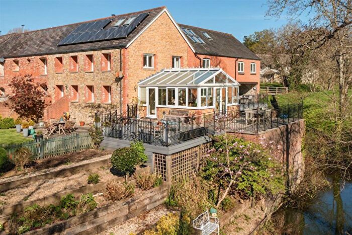 4 Bedroom Semi-Detached House For Sale In Slape Mill, Waytown, Bridport, DT6