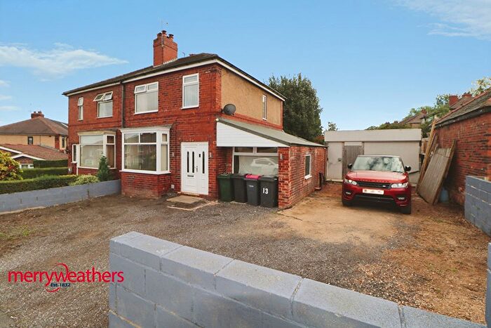 3 Bedroom Semi Detached House For Sale In Oakwood Drive, Rotherham, S60