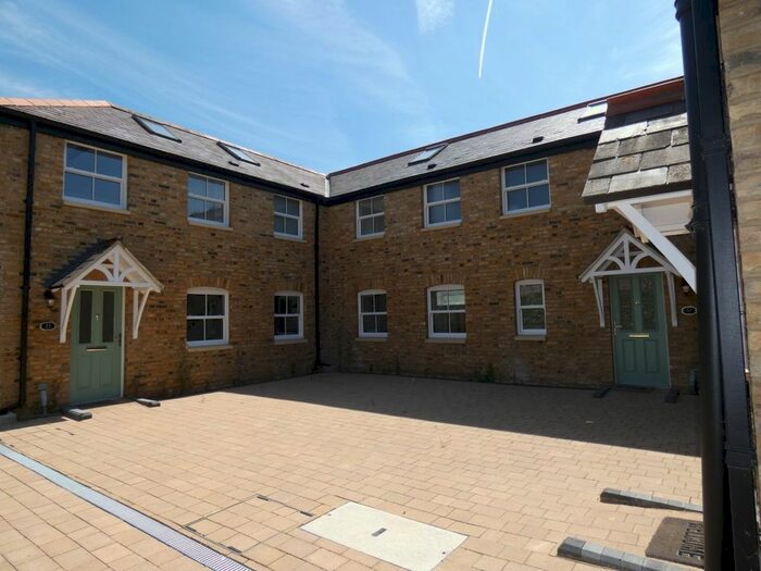 2 Bedroom Terraced House To Rent In Rosebank Road, London, W7