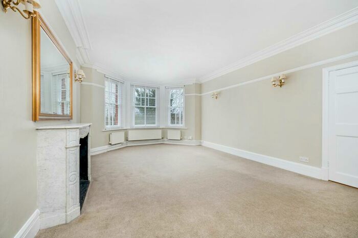 2 Bedroom Apartment To Rent In The Pryors, East Heath Road, Hampstead, NW3