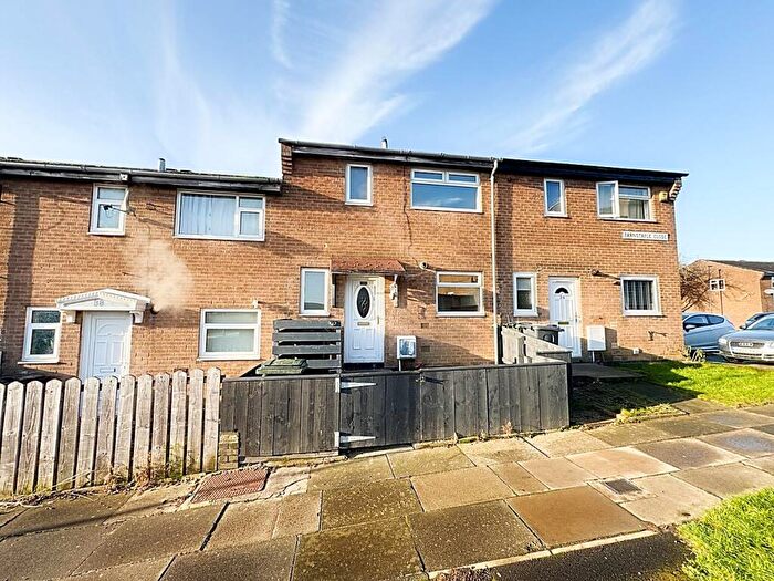3 Bedroom Terraced House For Sale In Barnstable Close, Battle Hill, Wallsend, NE28