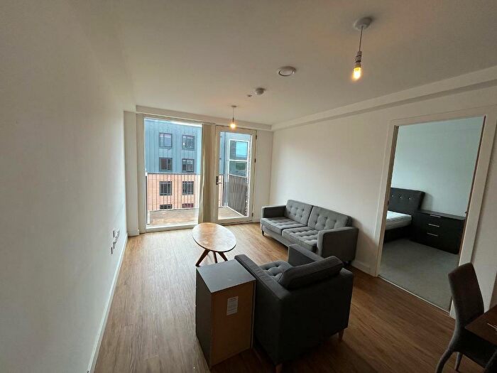 2 Bedroom Apartment To Rent In Stretford Road, Hulme, Manchester, Lancashire, M15