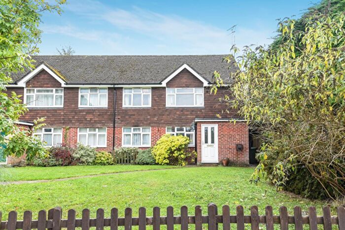 2 Bedroom Maisonette For Sale In The Glebe, Henley-On-Thames, RG9