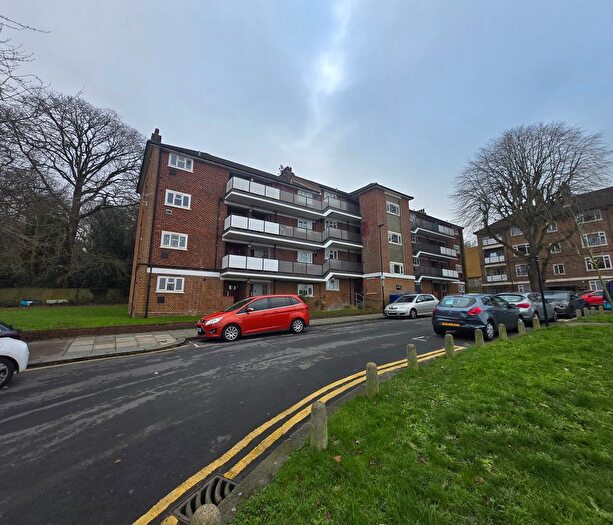 1 Bedroom Flat To Rent In Commonwealth Way, London, SE2