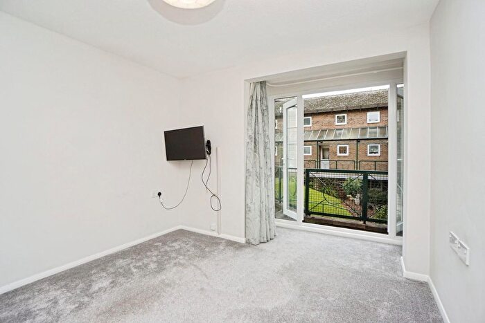 1 Bedroom Flat For Sale In Melbourne Avenue, Broomhall, Sheffield, S10