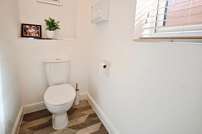 3 Bedroom Semi-detached House For Sale In Queen Road, Kirton, Boston, PE20
