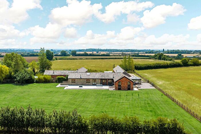 5 Bedroom Detached House For Sale In Tathall End, Hanslope, MK19
